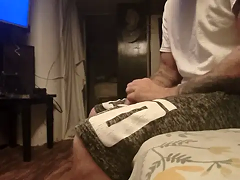 Cantufamily1979 online show from March 2, 5:30 am