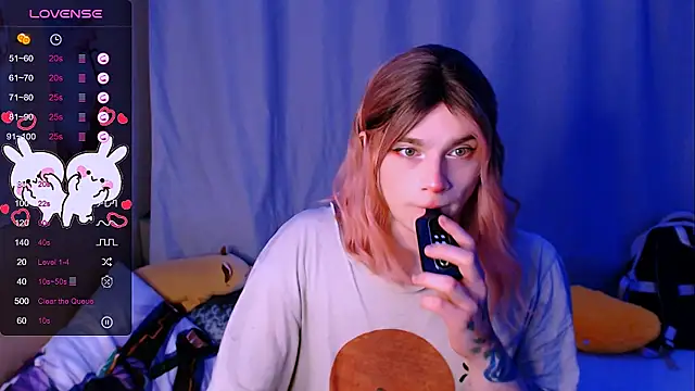 Alice Hells online show from November 8, 5:40 am