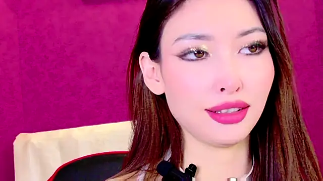 Snapshot of honey_yani chatting on December 4, 1:58 am honey yani online show from December 4, 1:58 am