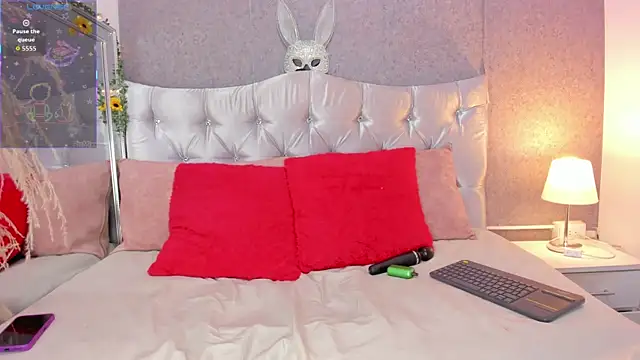 GABYTAYLOR  online show from September 16, 1:34 pm