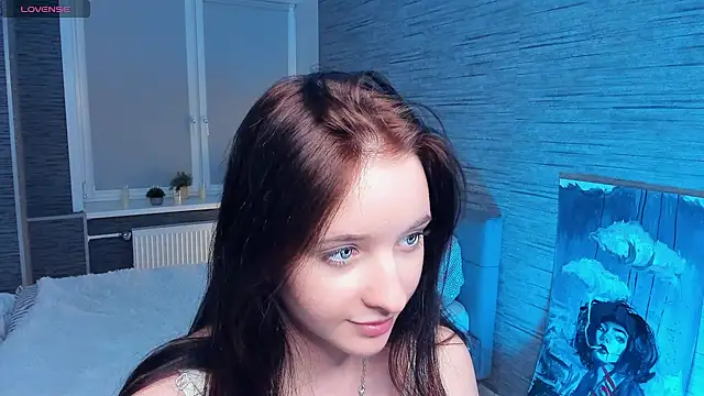 Snapshot of MerylHedley chatting on December 12, 4:32 pm MerylHedley online show from December 12, 4:32 pm