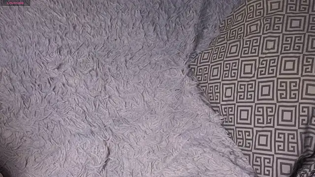 Snapshot of MerylHedley chatting on February 22, 1:13 pm MerylHedley online show from February 22, 1:13 pm