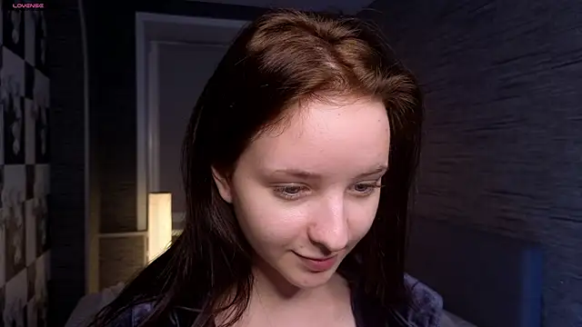 Snapshot of MerylHedley chatting on February 23, 7:11 am MerylHedley online show from February 23, 7:11 am