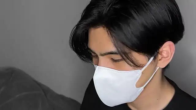 Snapshot of Lio_kun chatting on March 18, 12:19 pm Lio kun online show from March 18, 12:19 pm