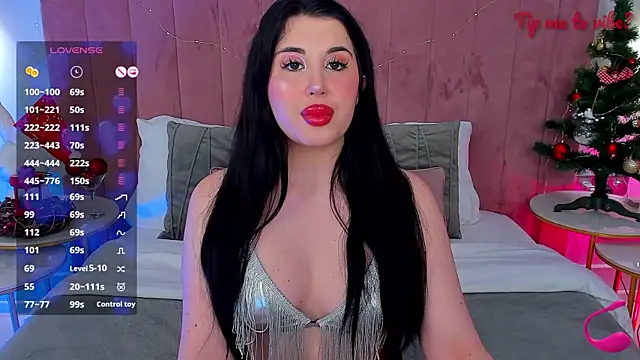 Mayzzie online show from January 7, 8:22 pm