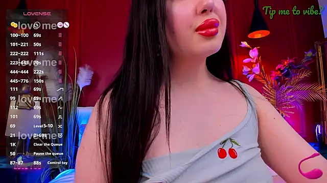 Mayzzie online show from March 31, 7:25 pm