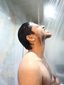 skinnyyyyyyyyy online show from March 2, 5:08 am