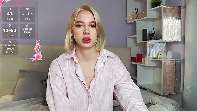 White Lioness online show from January 17, 6:00 pm