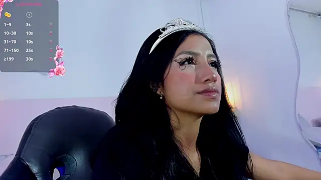 naomiii   online show from September 25, 12:09 pm