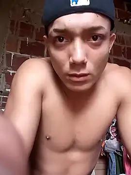 tayson  online show from November 14, 11:42 am