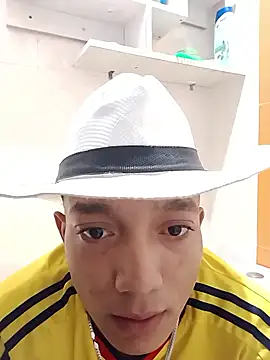 tayson  online show from May 29, 10:13 am