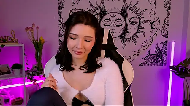 EmmaKeam online show from March 11, 7:58 am