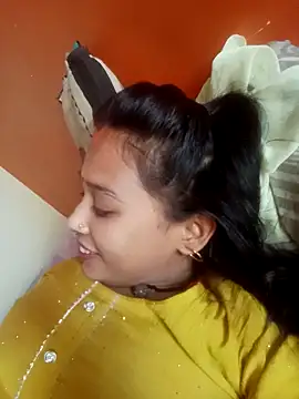 Surajpuja79 online show from April 3, 8:56 am