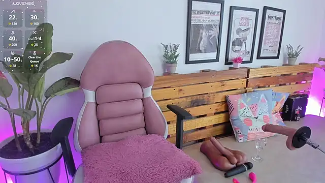 Alisson Boobs  online show from December 15, 8:24 pm