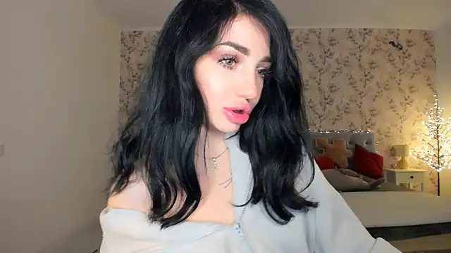 Snapshot of NancyLovee_ chatting on December 13, 11:21 pm NancyLovee online show from December 13, 11:21 pm