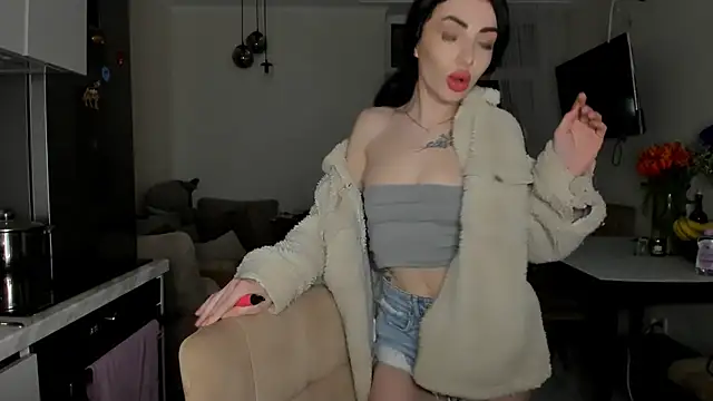 Snapshot of NancyLovee_ chatting on April 18, 9:37 pm NancyLovee online show from April 18, 9:37 pm