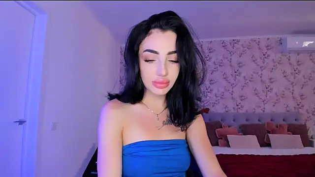 Snapshot of NancyLovee_ chatting on July 25, 2:36 pm NancyLovee online show from July 25, 2:36 pm