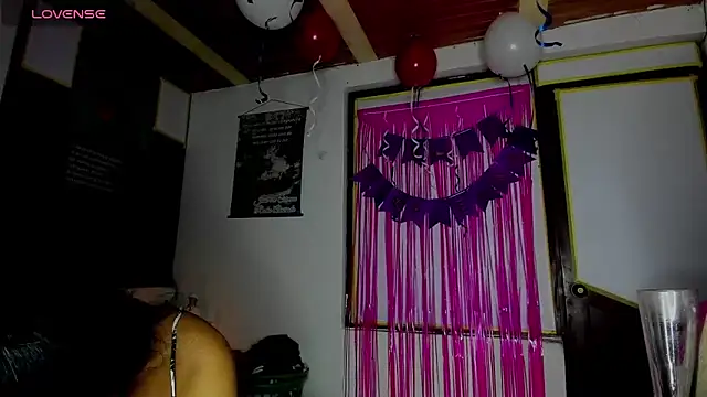 Nenita Hot  online show from September 25, 3:54 am