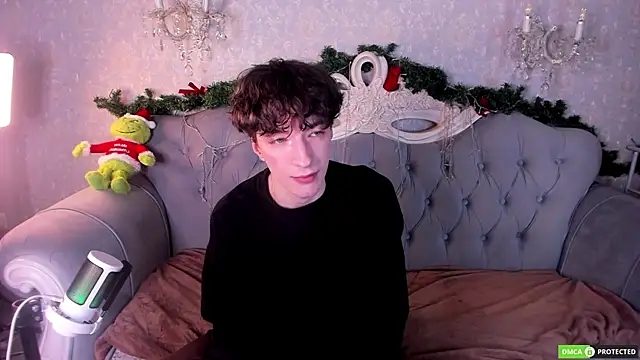 TrevorBenson online show from January 12, 3:45 am