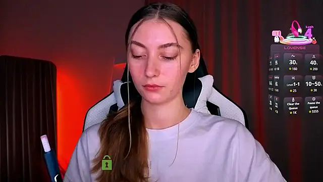 lady curls online show from February 14, 9:55 pm