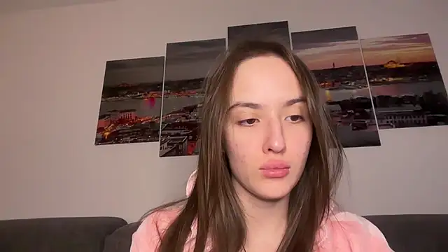 Snapshot of EmilyWi_ chatting on March 30, 9:05 pm EmilyWi online show from March 30, 9:05 pm