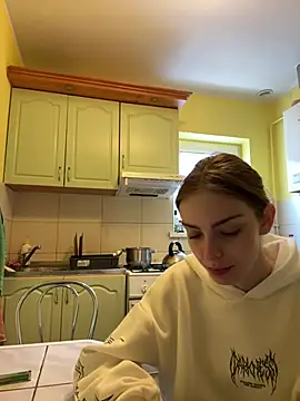 Snapshot of MrAndMrsSavage chatting on February 16, 2:10 pm MrAndMrsSavage online show from February 16, 2:10 pm