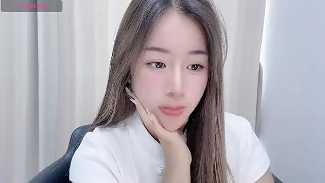 chloe-01 online show from December 2, 4:09 am