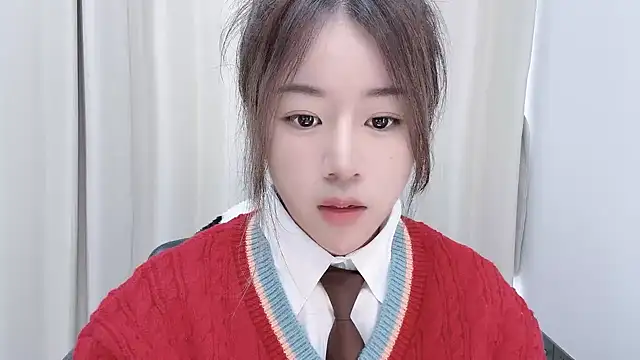 chloe-01 online show from December 13, 4:22 am