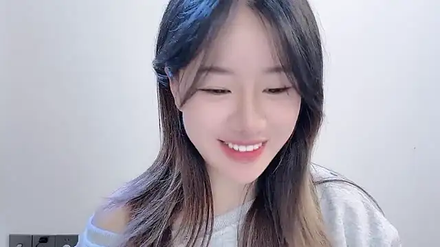 chloe-01 online show from November 15, 3:15 am