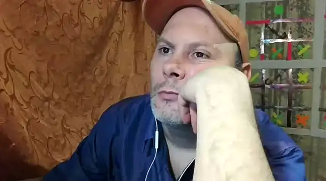 Snapshot of AgnichBan chatting on January 7, 3:12 pm AgnichBan online show from January 7, 3:12 pm