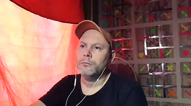 Snapshot of AgnichBan chatting on January 8, 4:23 am AgnichBan online show from January 8, 4:23 am