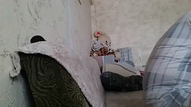 Snapshot of AgnichBan chatting on January 12, 4:52 am AgnichBan online show from January 12, 4:52 am