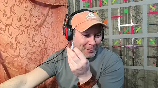 Snapshot of AgnichBan chatting on January 31, 1:33 am AgnichBan online show from January 31, 1:33 am