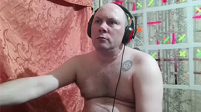 Snapshot of AgnichBan chatting on February 25, 3:27 pm AgnichBan online show from February 25, 3:27 pm