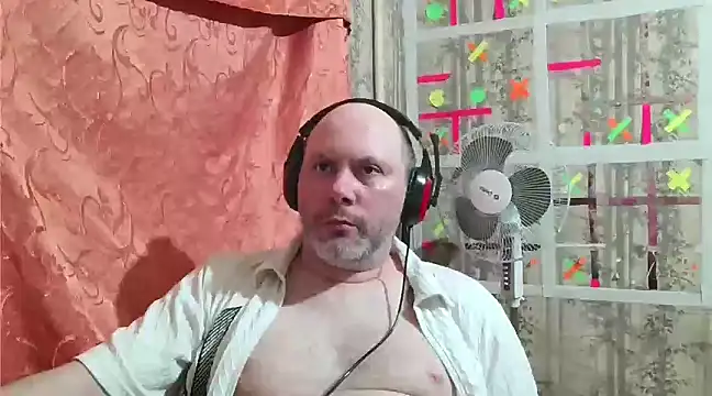 Snapshot of AgnichBan chatting on March 13, 3:28 pm AgnichBan online show from March 13, 3:28 pm