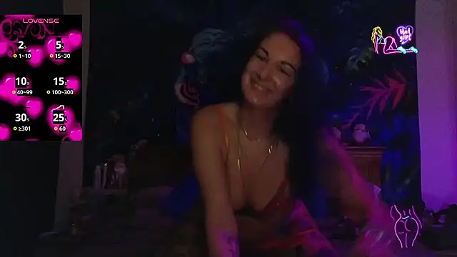 tattoomilf86 online show from February 4, 8:03 pm