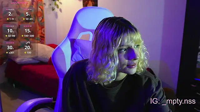 HiScarlett online show from September 20, 10:55 pm