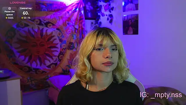 HiScarlett online show from October 2, 11:23 pm