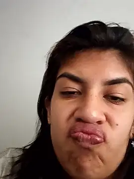 Snapshot of Anamaria-24 chatting on April 16, 3:46 pm Anamaria-24 online show from April 16, 3:46 pm