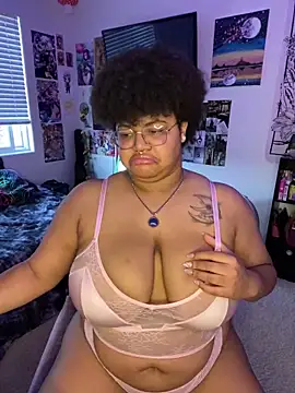 Snapshot of Ectorius chatting on March 19, 12:15 am Ectorius online show from March 19, 12:15 am