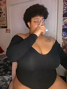 Snapshot of Ectorius chatting on November 22, 12:20 am Ectorius online show from November 22, 12:20 am