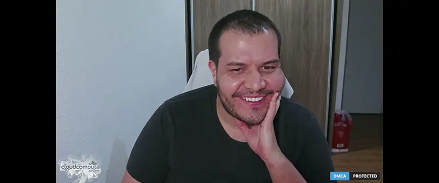 Snapshot of bearcloudcomputa chatting on November 10, 4:11 am bearcloudcomputa online show from November 10, 4:11 am