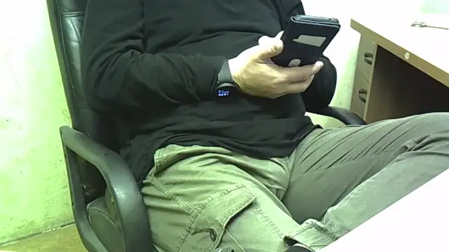 nikdov3 online show from February 12, 5:02 am