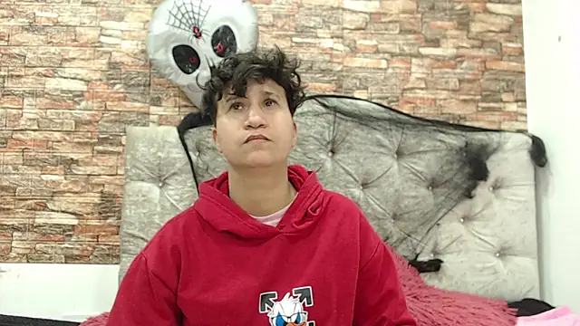 Im Milan Rs online show from October 25, 3:25 am