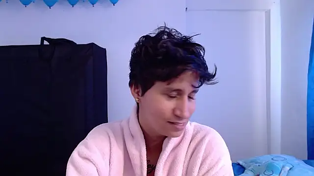 Snapshot of Im_Milan_Rs chatting on June 1, 1:35 pm Im Milan Rs online show from June 1, 1:35 pm