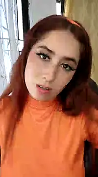 Snapshot of HannaSmiith chatting on February 1, 5:58 pm HannaSmiith online show from February 1, 5:58 pm