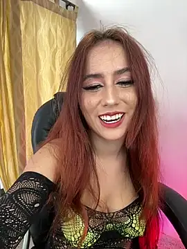 Snapshot of HannaSmiith chatting on February 23, 2:25 pm HannaSmiith online show from February 23, 2:25 pm