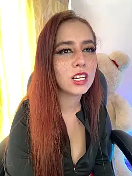 Snapshot of HannaSmiith chatting on February 28, 4:31 pm HannaSmiith online show from February 28, 4:31 pm