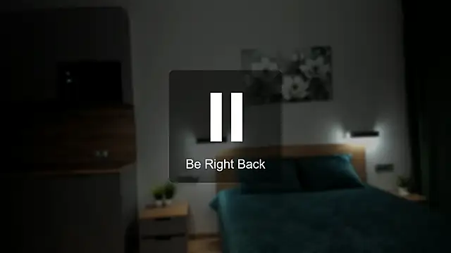 chloewallace online show from January 14, 1:26 am