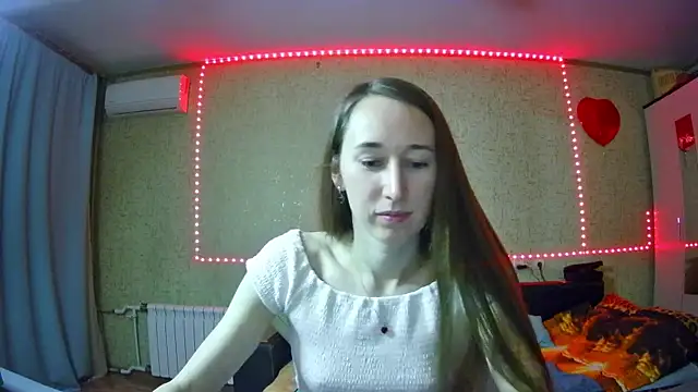 Snapshot of --Model--2 chatting on December 16, 10:34 pm --Model--2 online show from December 16, 10:34 pm